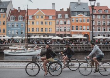 Dinamarca regresa a la normalidad tras eliminar restricciones pandémicas