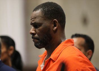 Culpable R Kelly en todos los cargos de abuso y tráfico sexual