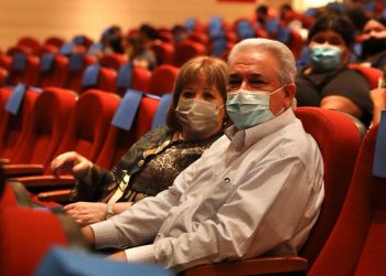 Se despide Arturo Sanmiguel, reabre Centro Cultural