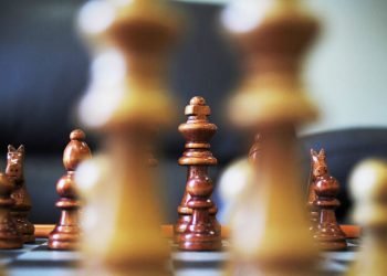 Enroque que exige en Obras Públicas