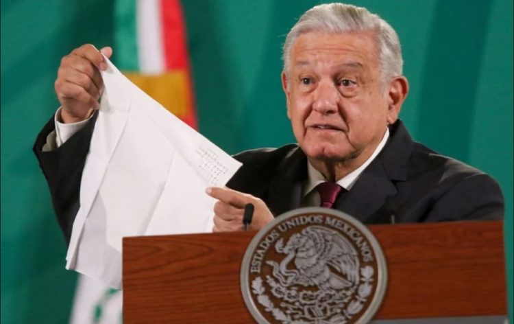 AMLO: ‘Se equivocan quienes piensan que somos lo mismo; no nos conocen bien’