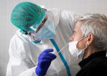 Baja demanda de pruebas PCR y rápidas para detección de COVID