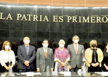 Inaugura Américo programa “conservatorios para la promoción de la salud” en el Senado