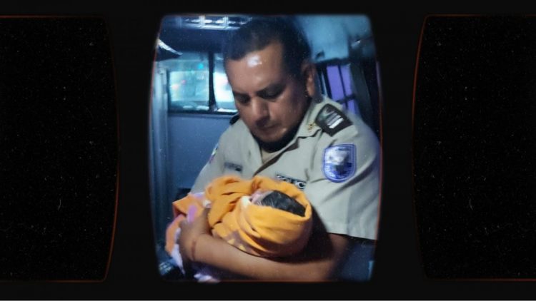 Bebé fue encontrado envuelto en una funda de basura