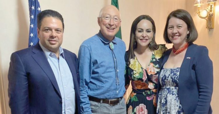 Destaca importancia de NLD en comercio internacional