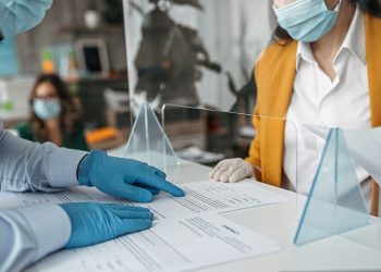 Cede pandemia después de 22 meses de combate