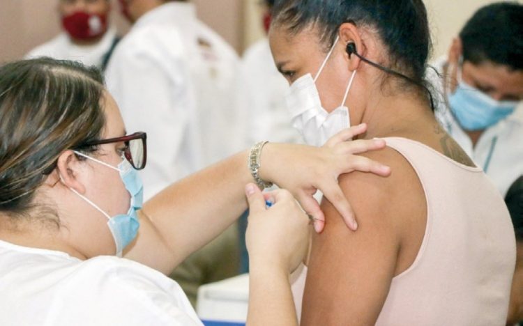 Reportan importante reducción de casos de Covid-19 en NLD