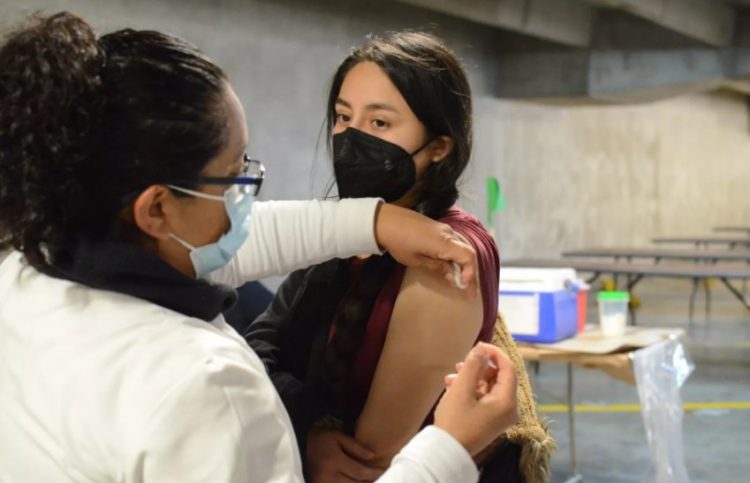 «Meta cumplida», dice López-Gatell con 83% de la población vacunada