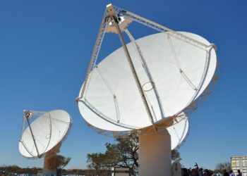 Extrañas ondas de radio que provienen del corazón de la Vía Láctea desconciertan a los científicos