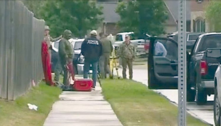 Madre abandona a 4 hijos en casa de seguridad de RB