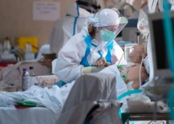 Hospitalización por Covid, con tendencia a la baja