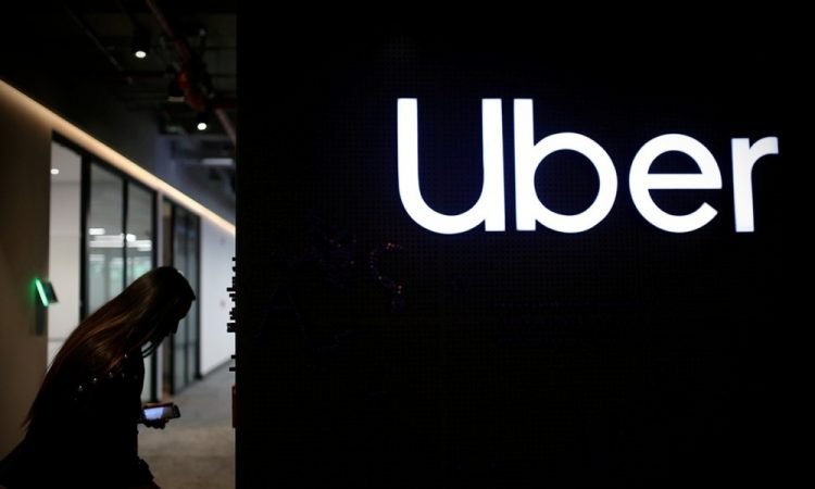 EU demanda a Uber por cobrar un extra a las personas con discapacidad