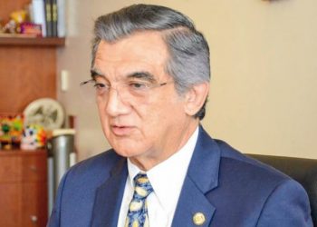 Logra Américo reforma que permite acceso a salud con perspectiva de género