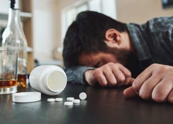 Se intensifica consumo de alcohol y drogas por el confinamiento