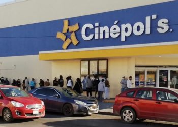 Spider-Man causa furor en la ciudad; hacen fila para comprar entradas