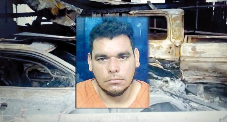 Detienen al que chocó vivienda y se incendió