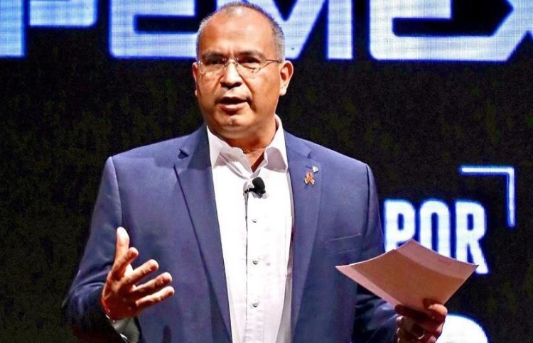 Ordenan capturar a Carlos Treviño, ex director de Pemex