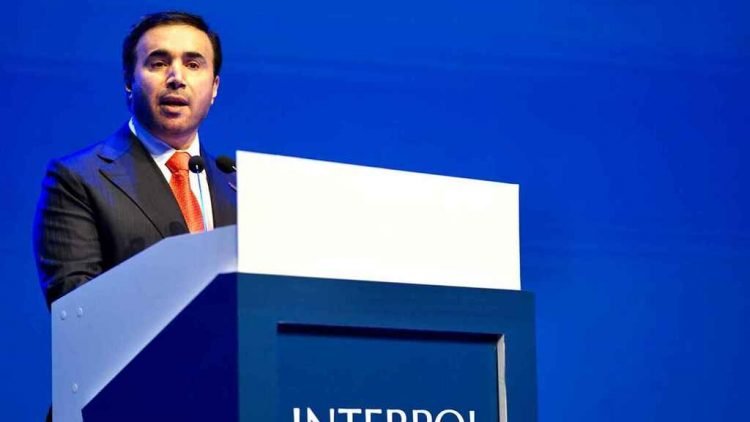 Polémico funcionario de Emiratos Árabes Unidos acusado de tortura es elegido como presidente de Interpol