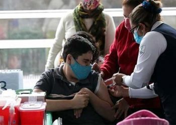 Impugna Secretaría de Salud orden de vacunar contra el Covid-19 a todos los menores