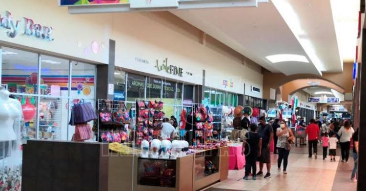 Alientan a comprar en Nuevo Laredo