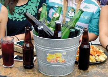 Invitan a negocios con venta de alcoholes hacer pre registro para sus licencias