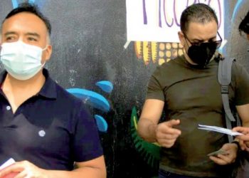 Maestros y adultos mayores tendrán refuerzo de vacuna contra covid