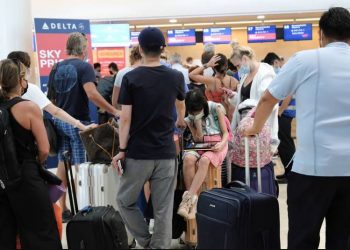 Volar en 2022 te saldrá más caro: AICM aumenta 6% costo de la TUA