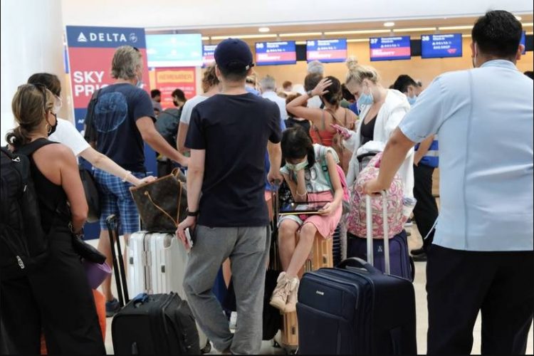 Volar en 2022 te saldrá más caro: AICM aumenta 6% costo de la TUA