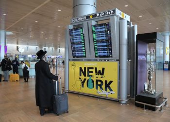 Cancelan más de dos mil vuelos en todo el mundo ante expansión de ómicron