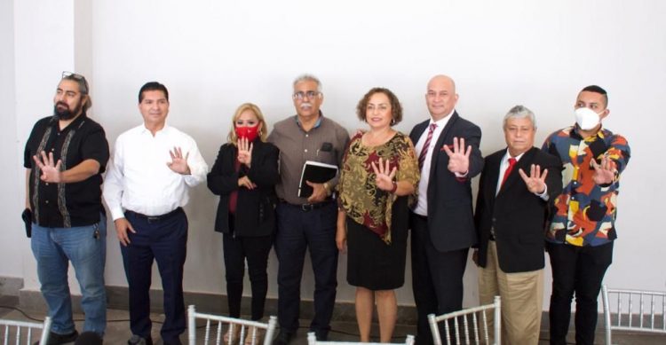 Se suman ocho ex aspirantes de Morena a gobernador a Rodolfo González Valderrama en Tamaulipas