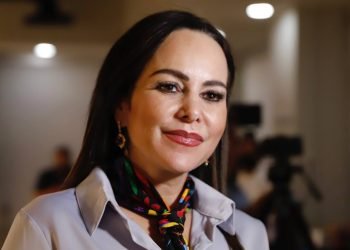 Lanzarán convocatoria de becas municipales, en enero