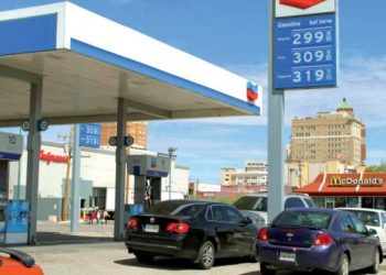 Sigue al alza precio de la gasolina