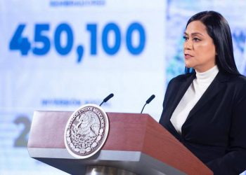 Gobierno adelantará becas y pensiones por veda electoral