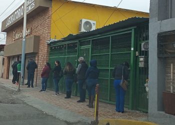 Saturan laboratorios por pruebas Covid