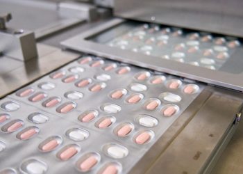 México analizaría adquirir píldora de Pfizer contra covid-19