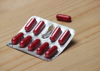 México ordena compra de pastillas de Pfizer y Merck para COVID-19