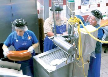 Dan positivo 306 empleados de UISD al iniciar actividades