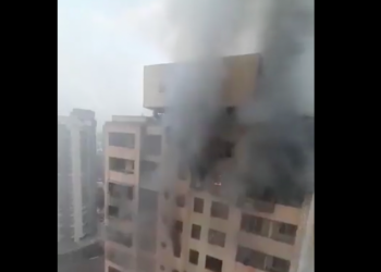 Incendio en edificio residencial de Mumbai deja seis muertos y 15 heridos