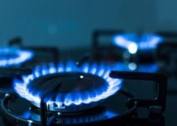 Le llega recibo ¡de 3 mil pesos!