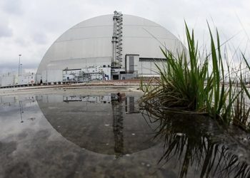 Rusia invadió zona de exclusión nuclear de Chernóbil, afirma Ucrania