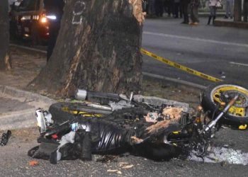 Google Maps «le ordena» vuelta y causa fuerte accidente