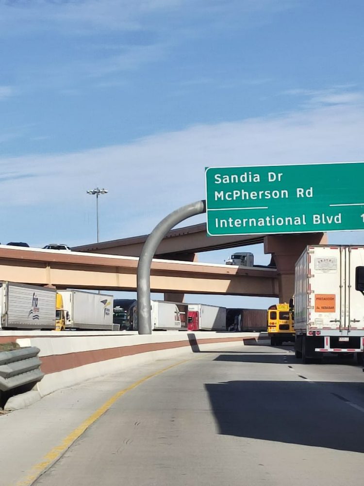 Otra vez se cae el sistema en Puente III de Nuevo Laredo