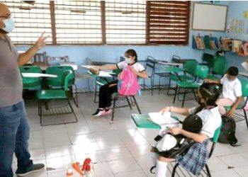 Regresan hoy en 190 escuelas de educación básica