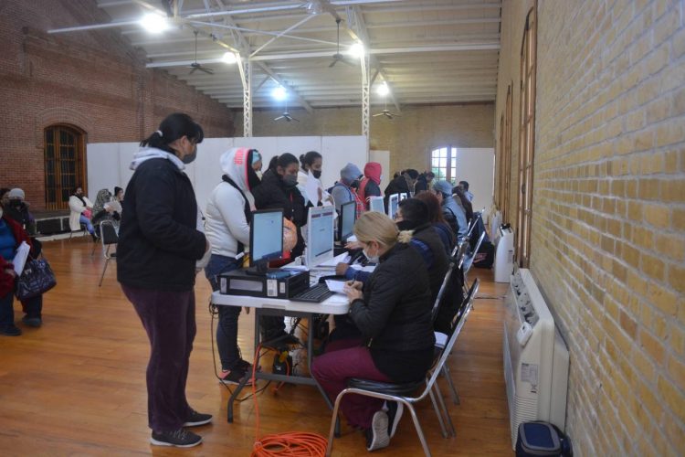 Abrirá registro para vacunar a jóvenes de 12 a 17 contra el covid