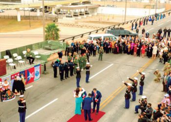 Refrendan Laredos sus lazos de amistad