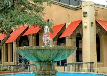 Laredenses entre acusados de defraudar al Medicare