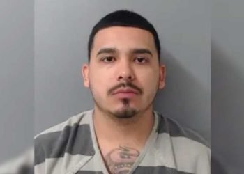 Se entrega por asesinar a persona