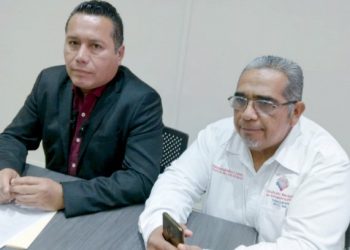 Se quejan los obreros de anomalías en la legitimación de contratos colectivos