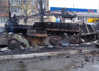 Rusia y Ucrania cesarán ataques de manera temporal y crearán corredores humanitarios