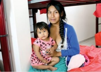 Crece porcentaje de mujeres migrantes